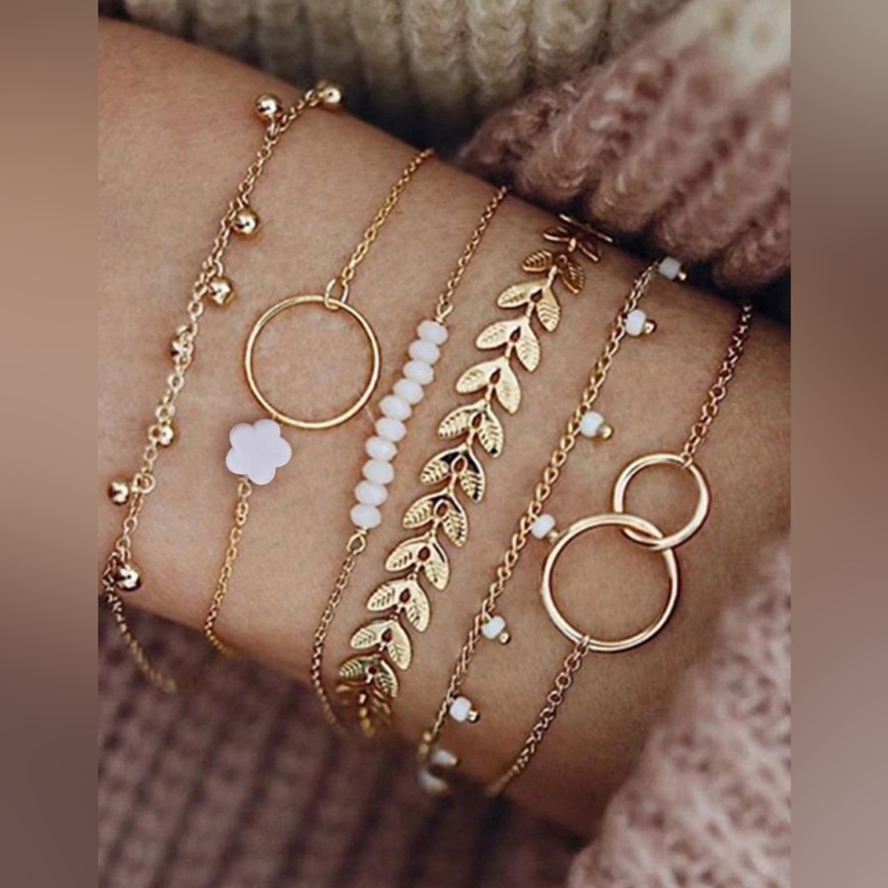 New! 6pc bracelet set